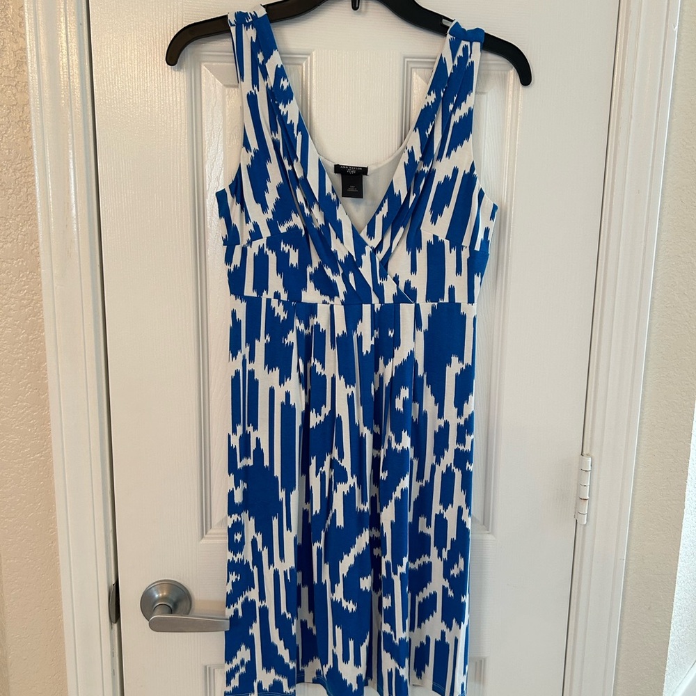 🌺 Ann Taylor dress size Petite XS
